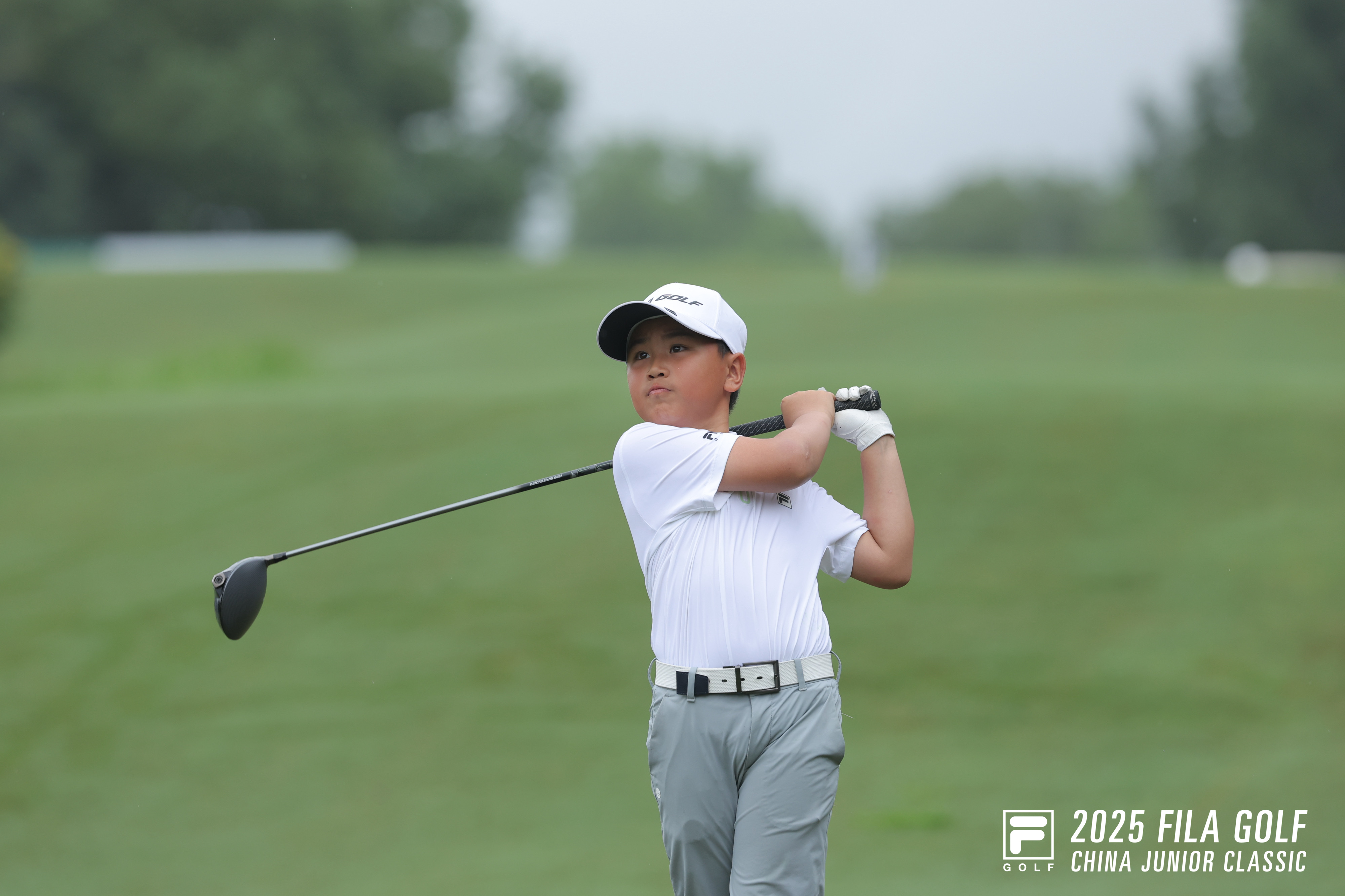 用一场胜利, 裕龙打出, 英赛开启