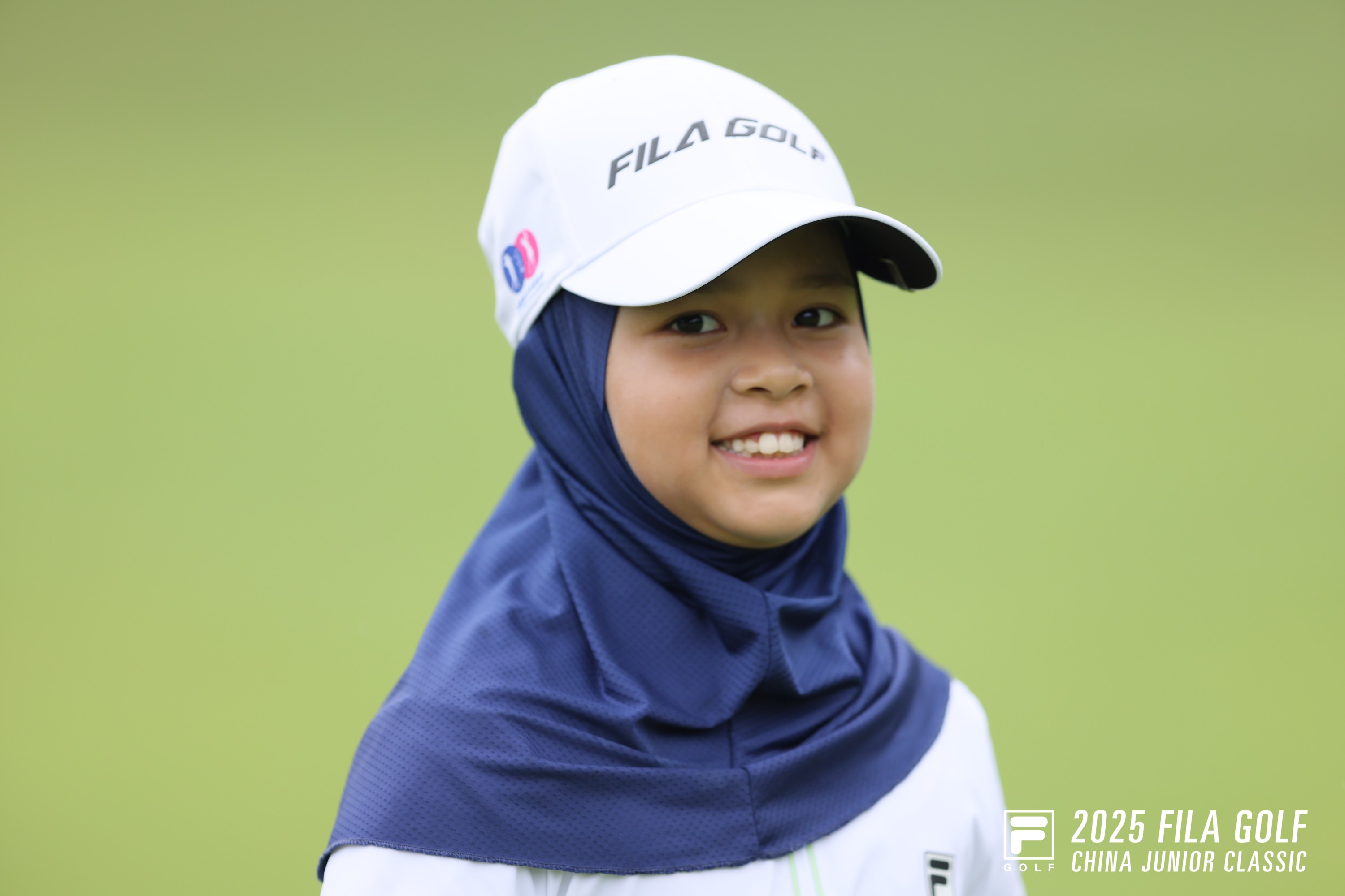 打出, 与彭子镛并, 打出