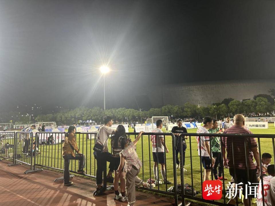 的草根劲旅, 七里甸社区 的草根劲旅, 七里甸社区